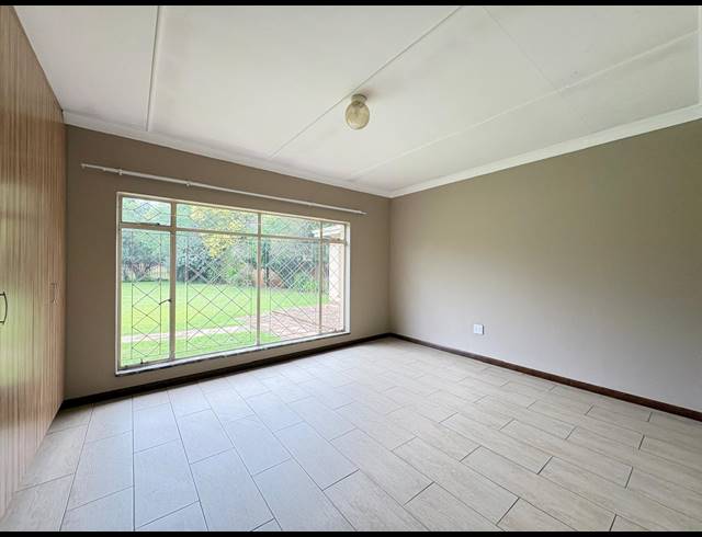 3 BEDROOM HOUSE FOR SALE IN SONNEVELD